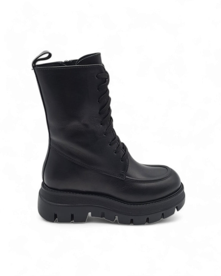 Boots con lacci Vitello Nero