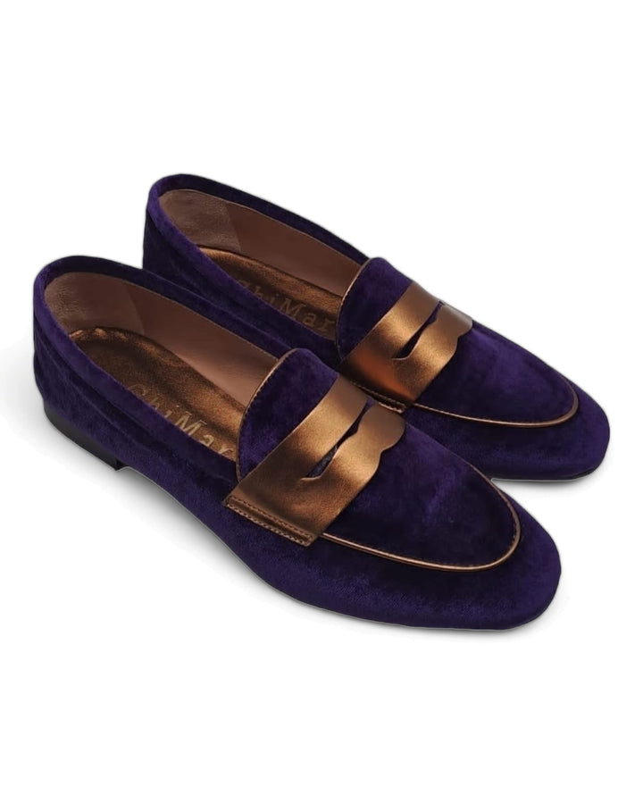 Purple velvet moccasin / bronze laminate