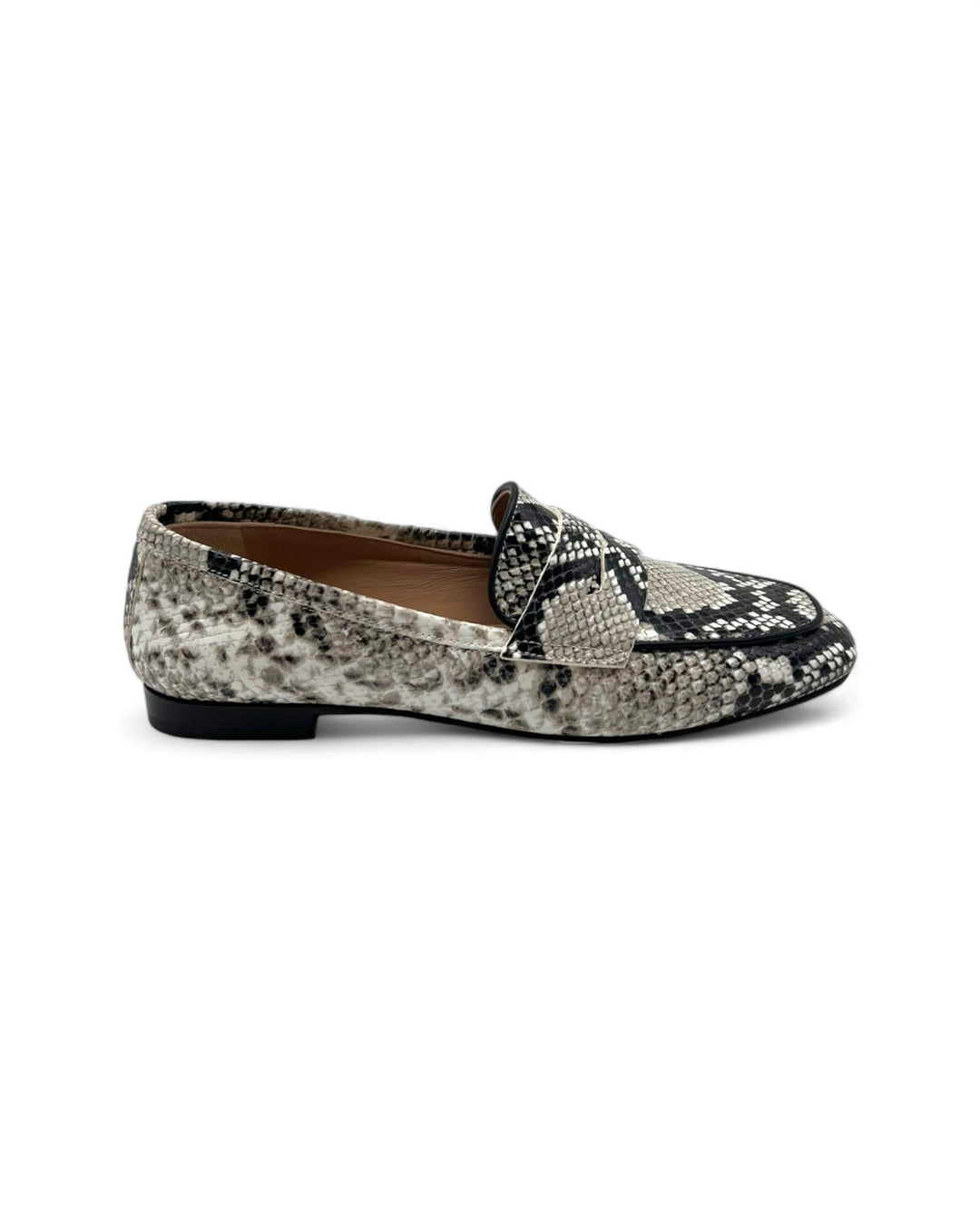 Pit print moccasin. Rock/Black