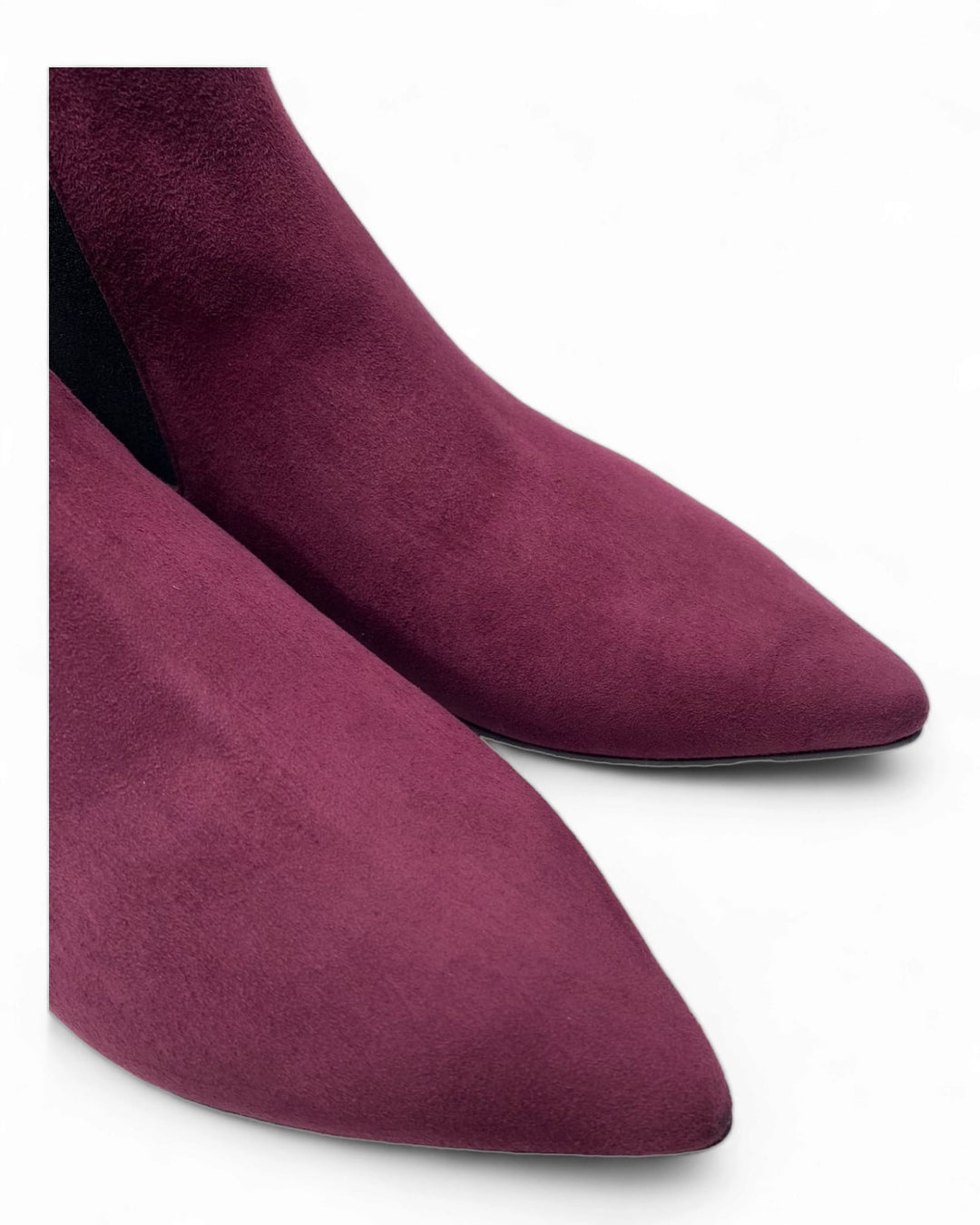 Pointed Beatles in Barolo Suede