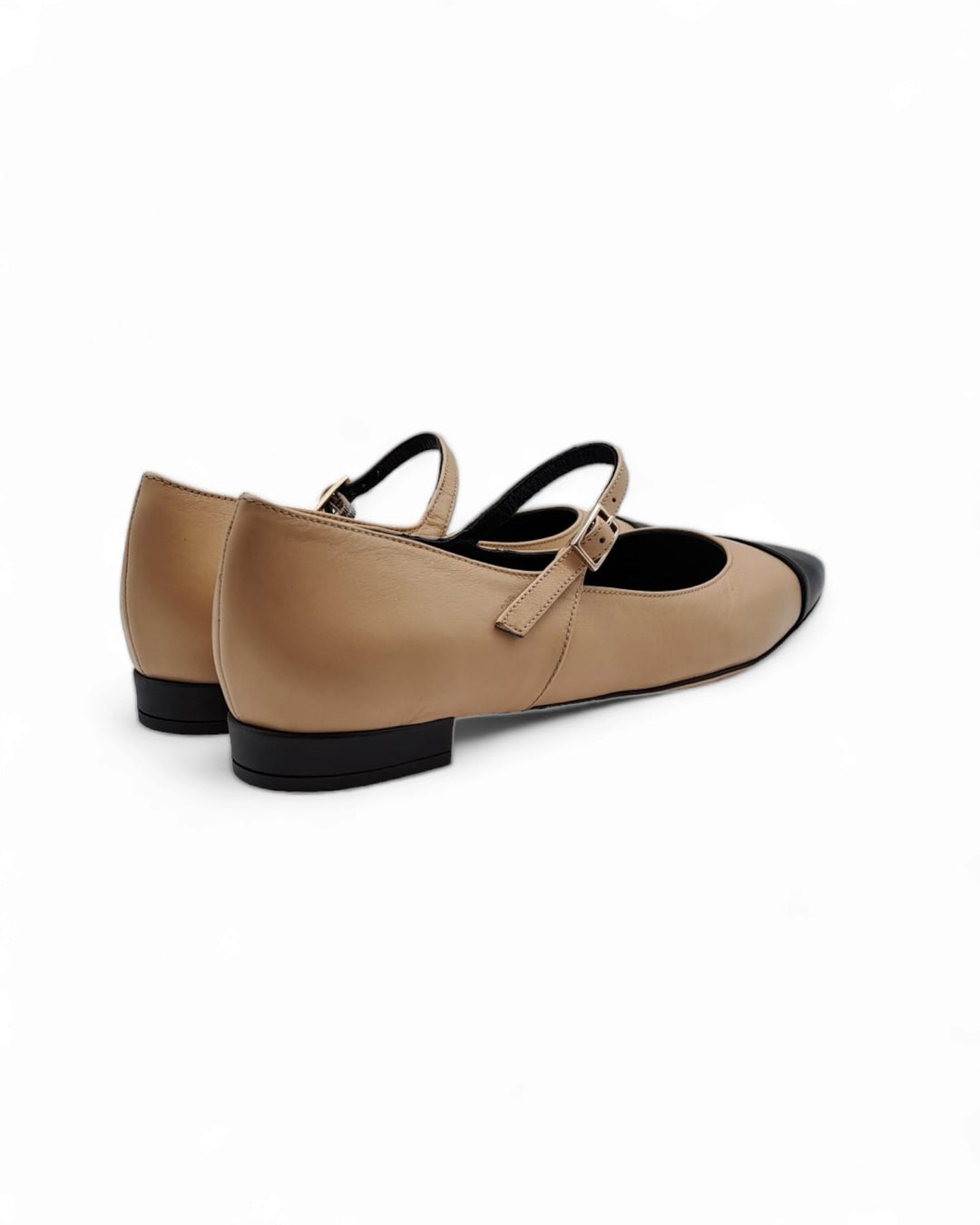 Bicolor Nappa Camel ballerina