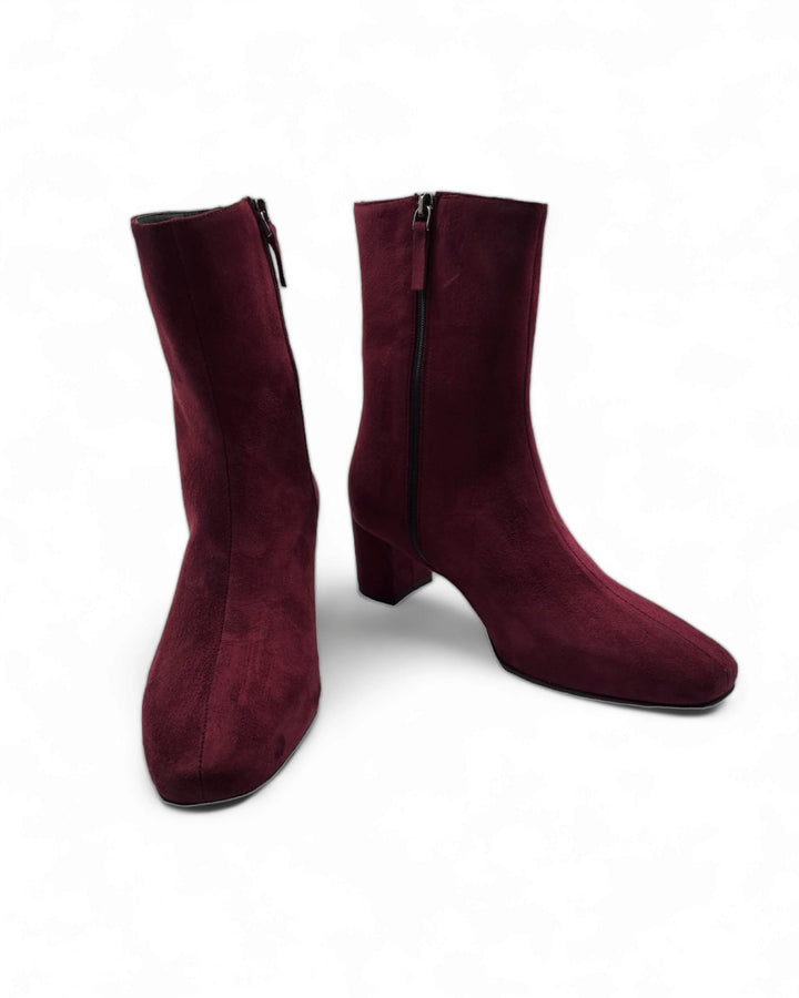 Silvana ankle boot in Barolo suede