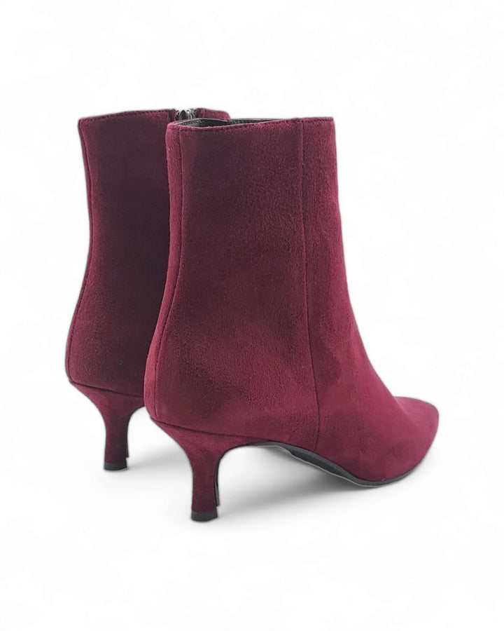 Ilenia Barolo suede ankle boot