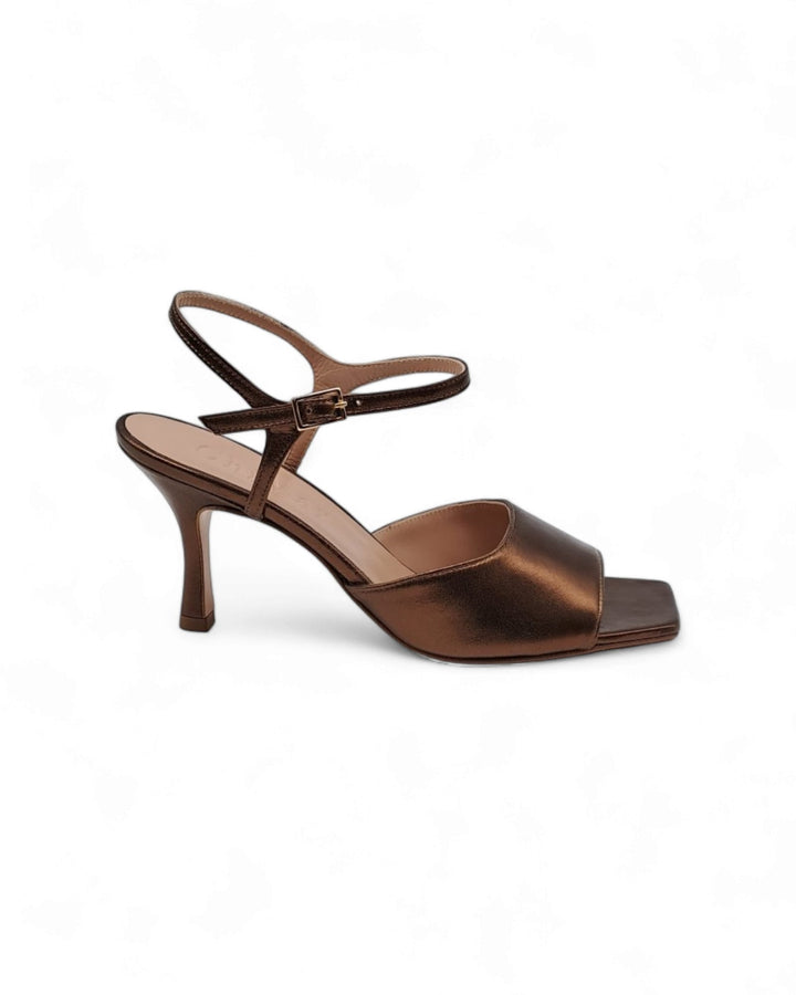 Cloe Sandal T. 7.5 Bronze Laminate