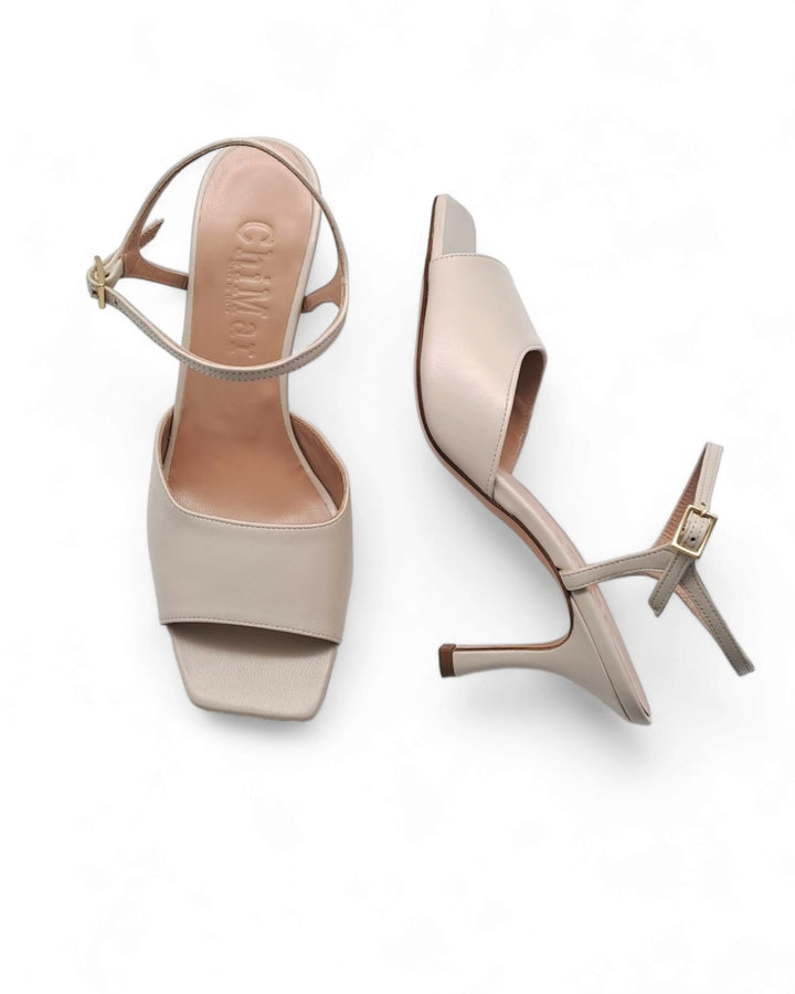 Cloe T. 7.5 Nappa Milk sandal