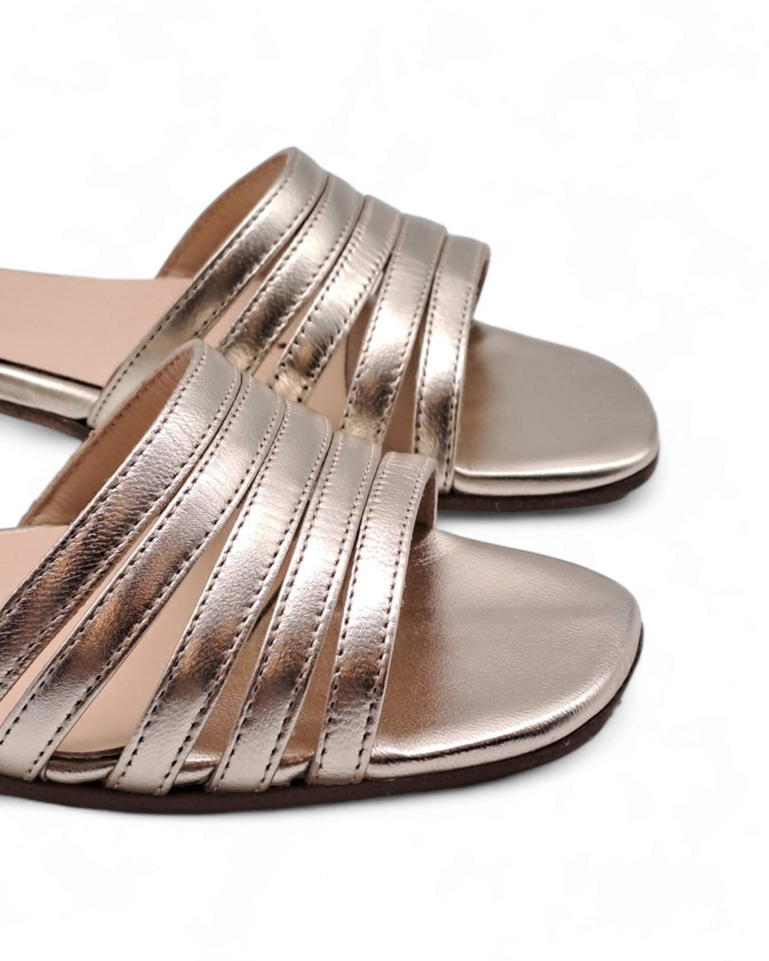 Sandy Sandal in Platinum Laminate