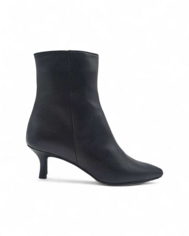 Ilenia Nappa Black Ankle Boot