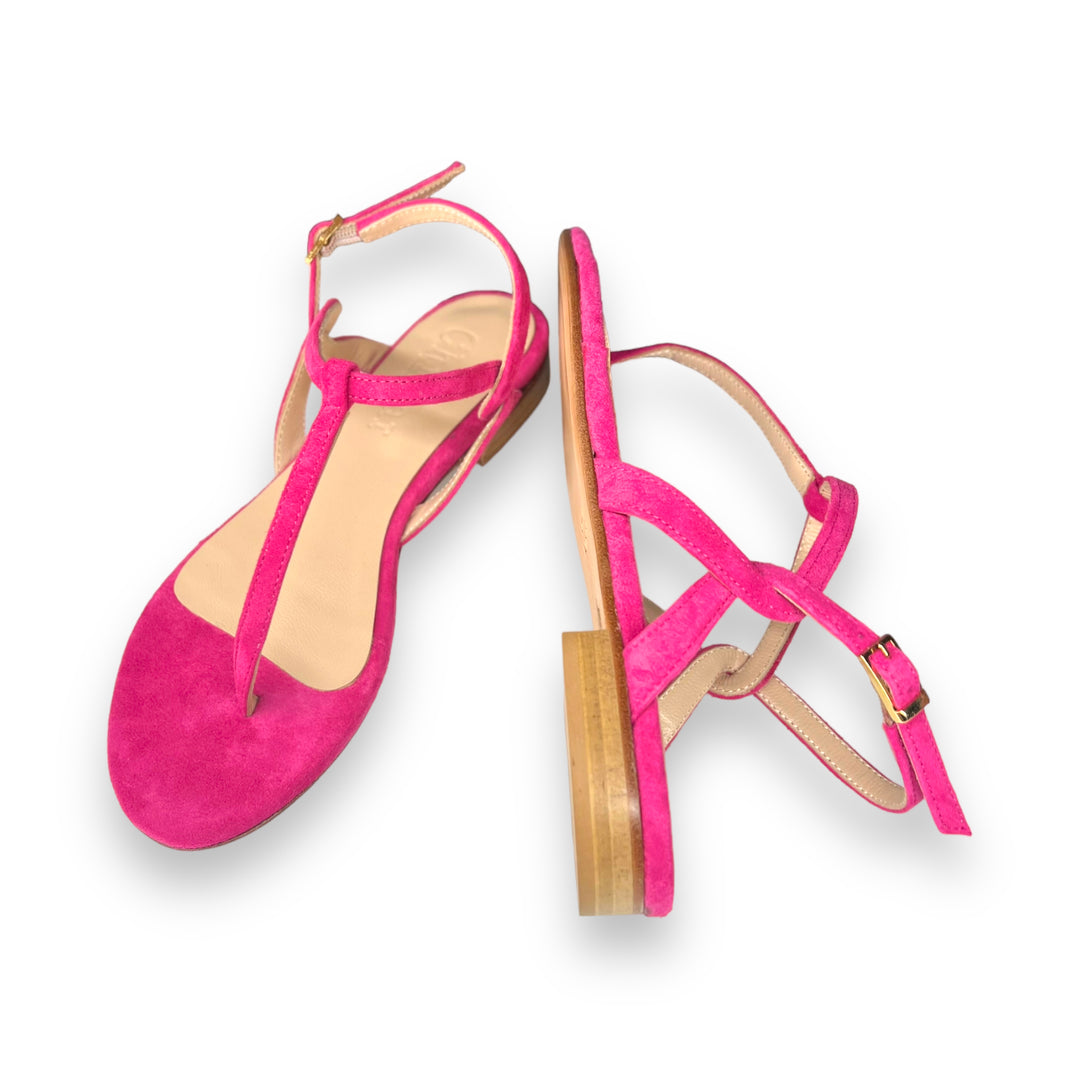 PT Fuchsia flip flops