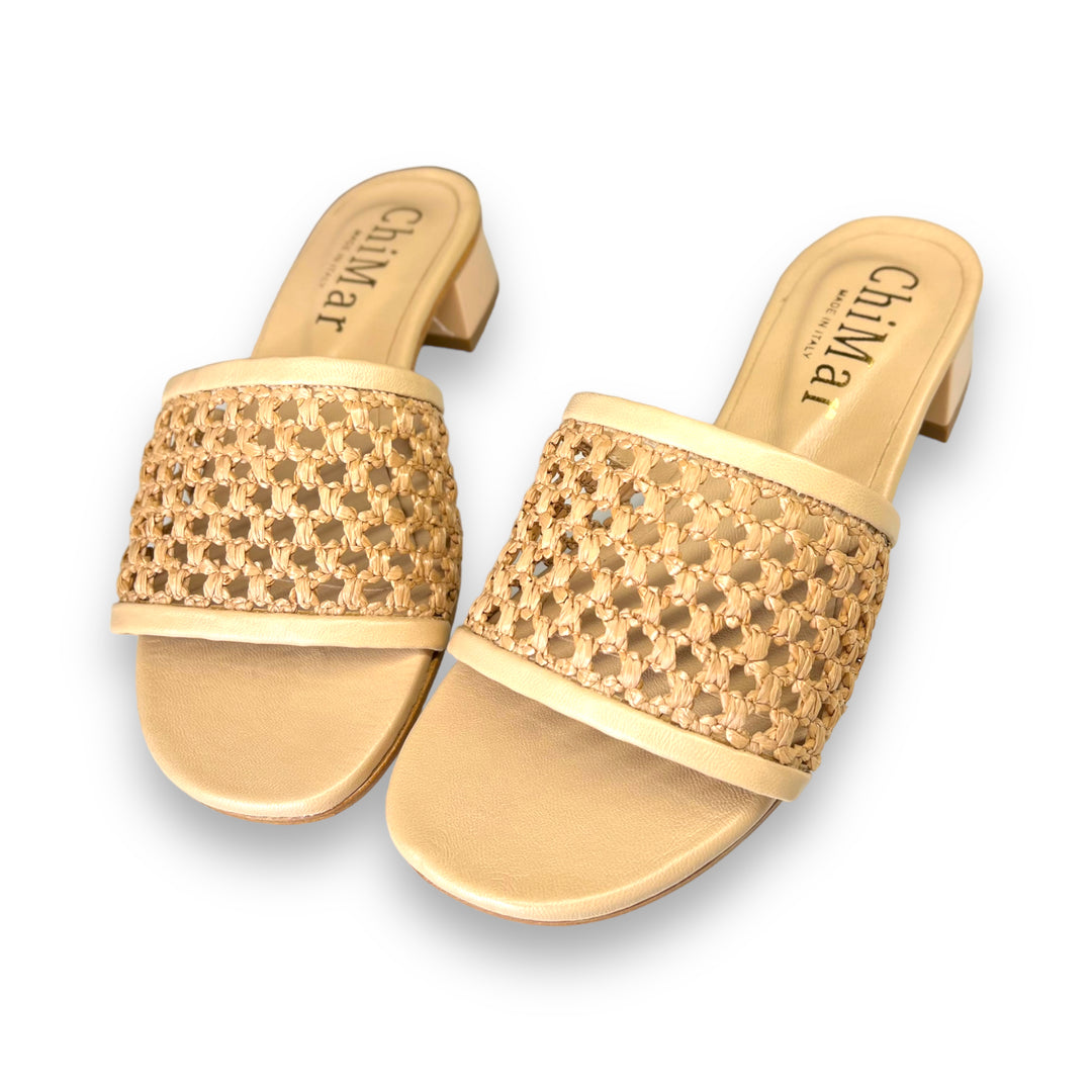 Beige Intreccio slipper