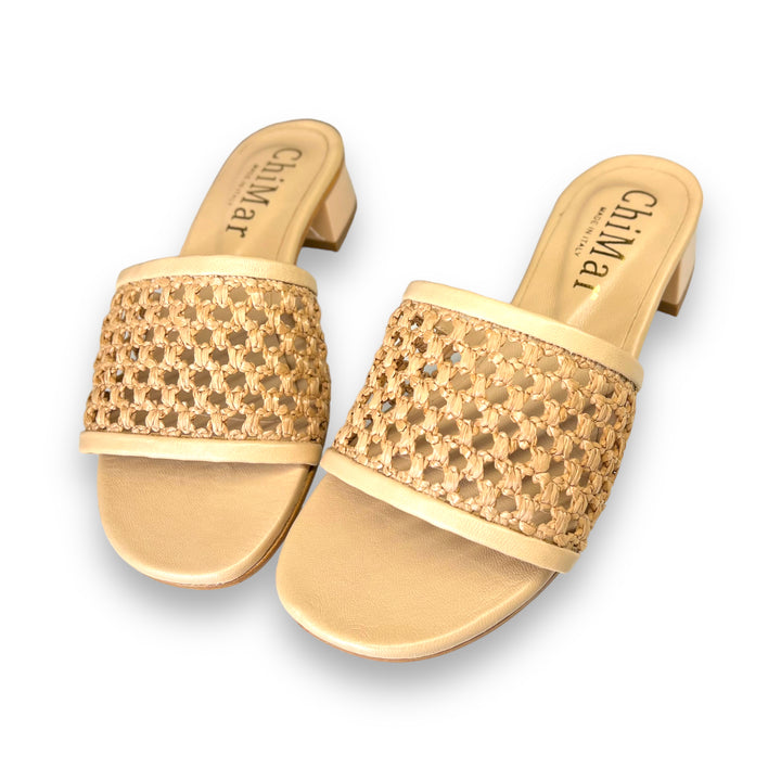 Beige Intreccio slipper