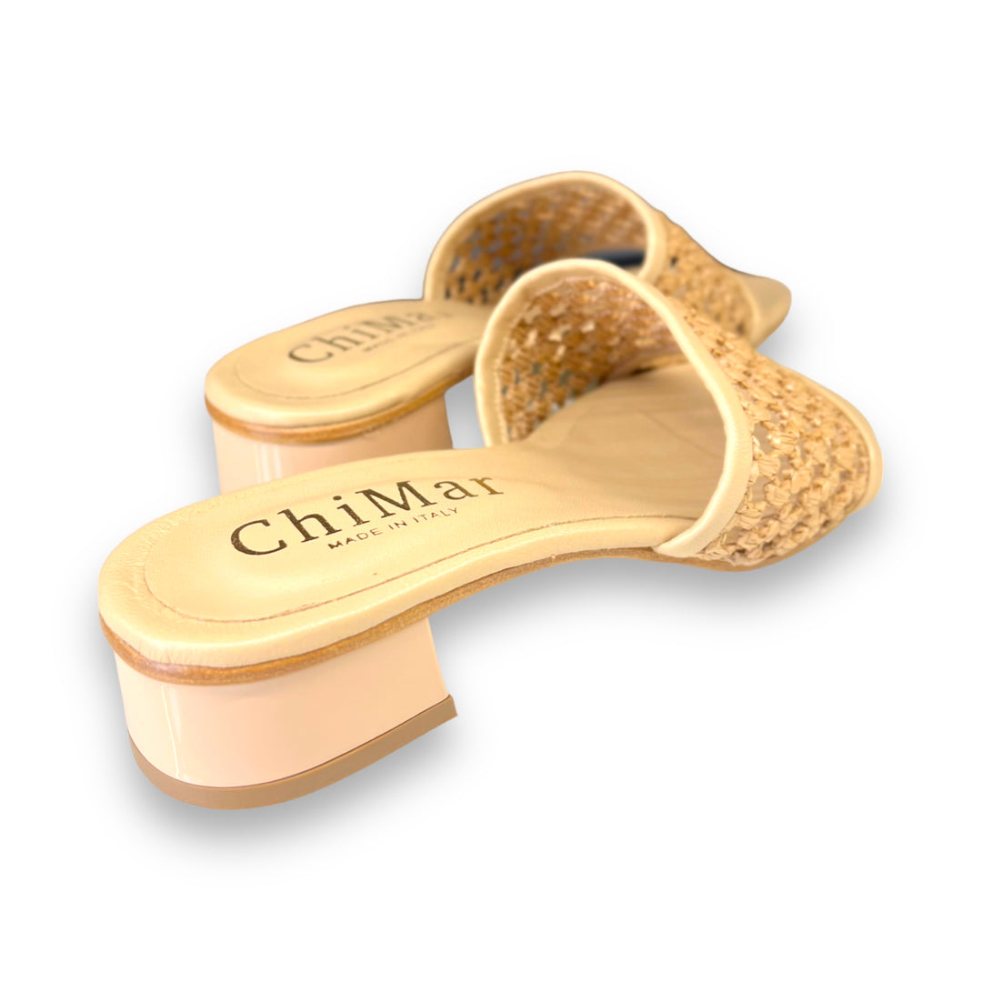 Beige Intreccio slipper