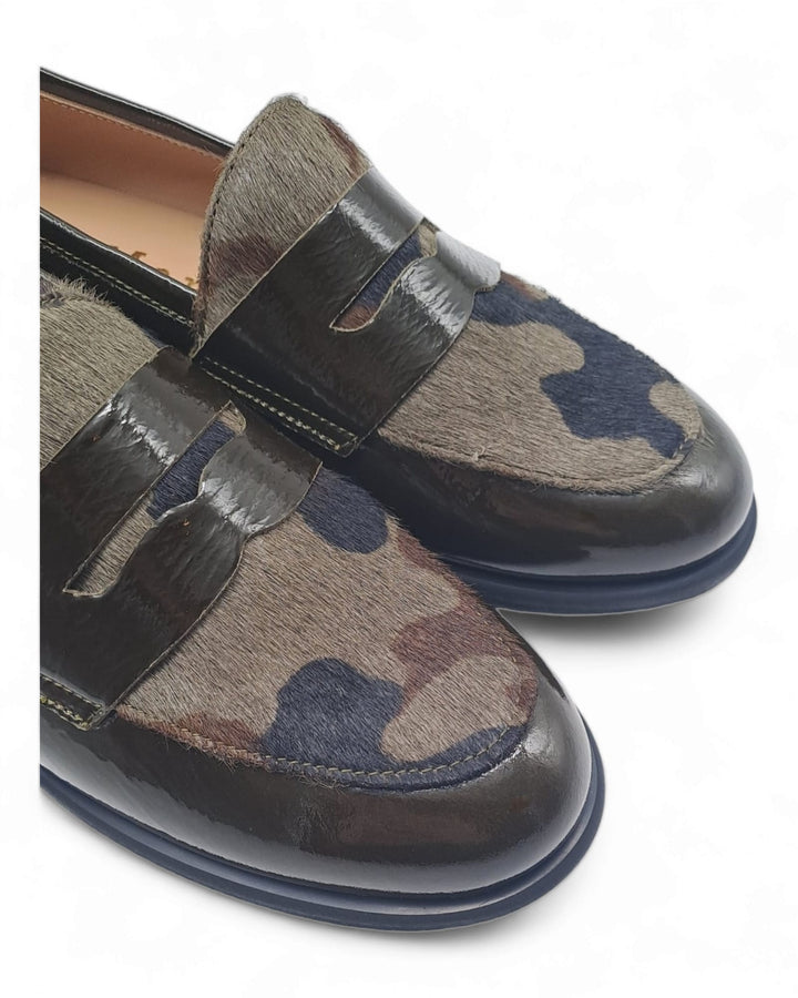 Manal Moccasin Military Green Patent / Cavallino Camouflage