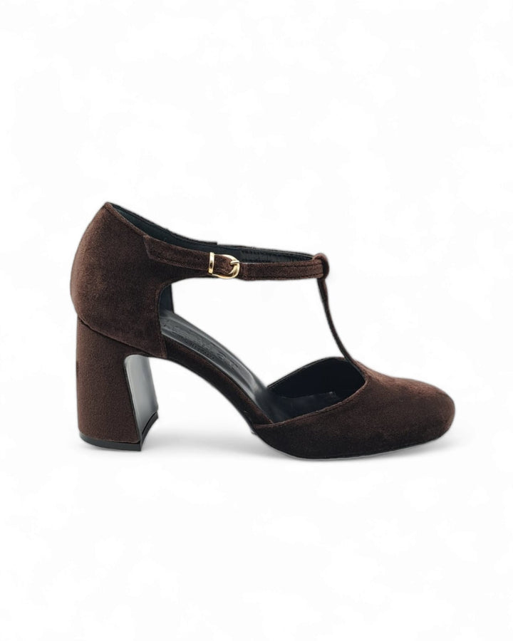 Tango Pump in Dark Brown Velvet