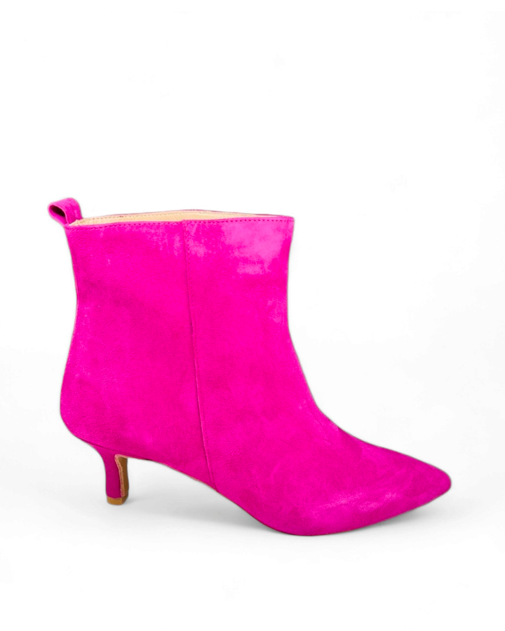 Cyclamen suede ankle boot