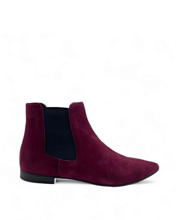 Pointed Beatles in Barolo Suede